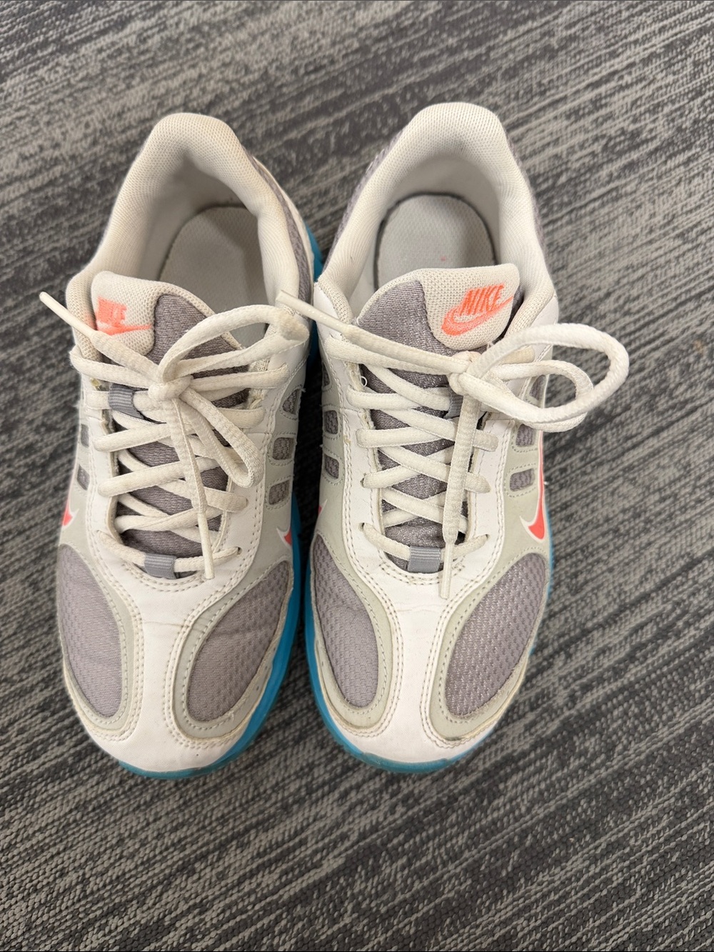 Nike White Gray Coral Blue Low-Top Sneakers